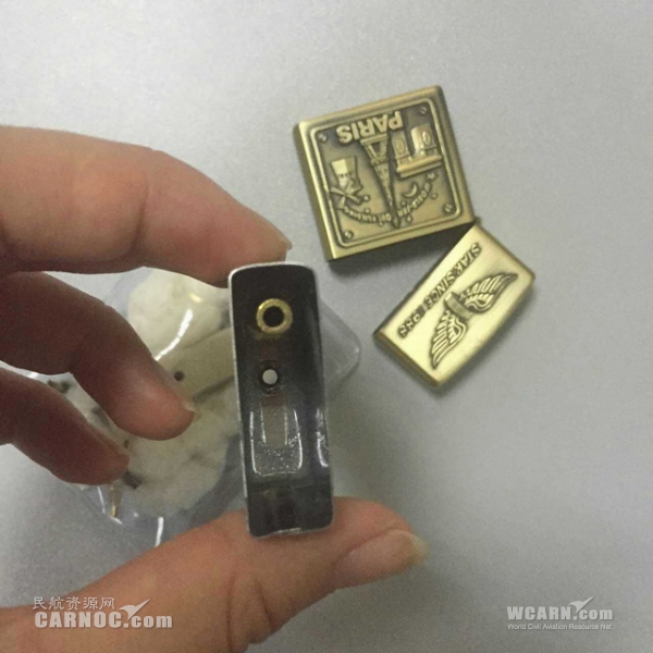 旅客將打火機(jī)“肢解”企圖混過安檢門