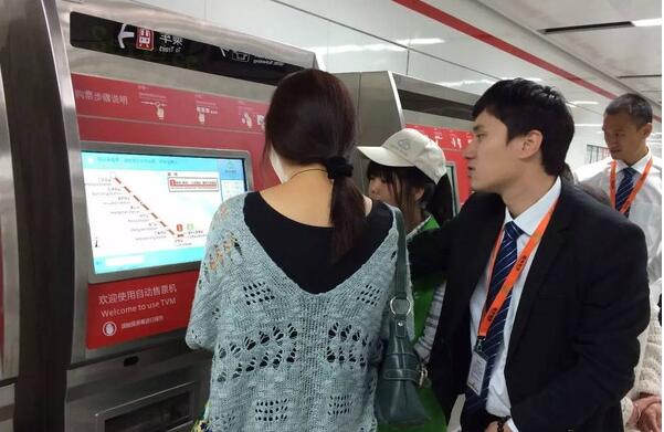 安檢門(mén)廠家：過(guò)安檢順走他人挎包，女子不認(rèn)錯(cuò)辯稱“當(dāng)時(shí)頭暈”