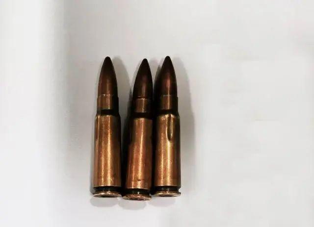 石家莊機(jī)場(chǎng)金屬安檢門(mén)通道連續(xù)查獲未擊發(fā)子彈