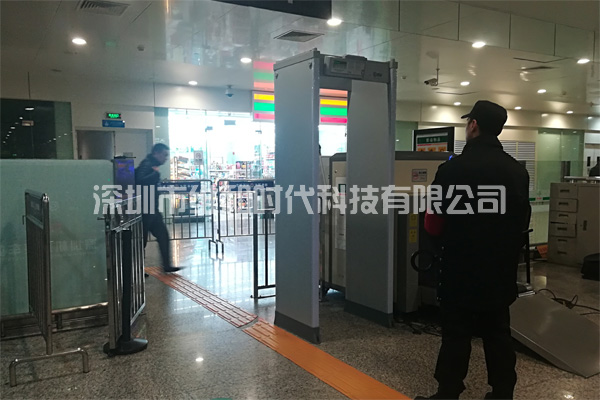 車站的安檢門主要檢查什么？有什么意義？